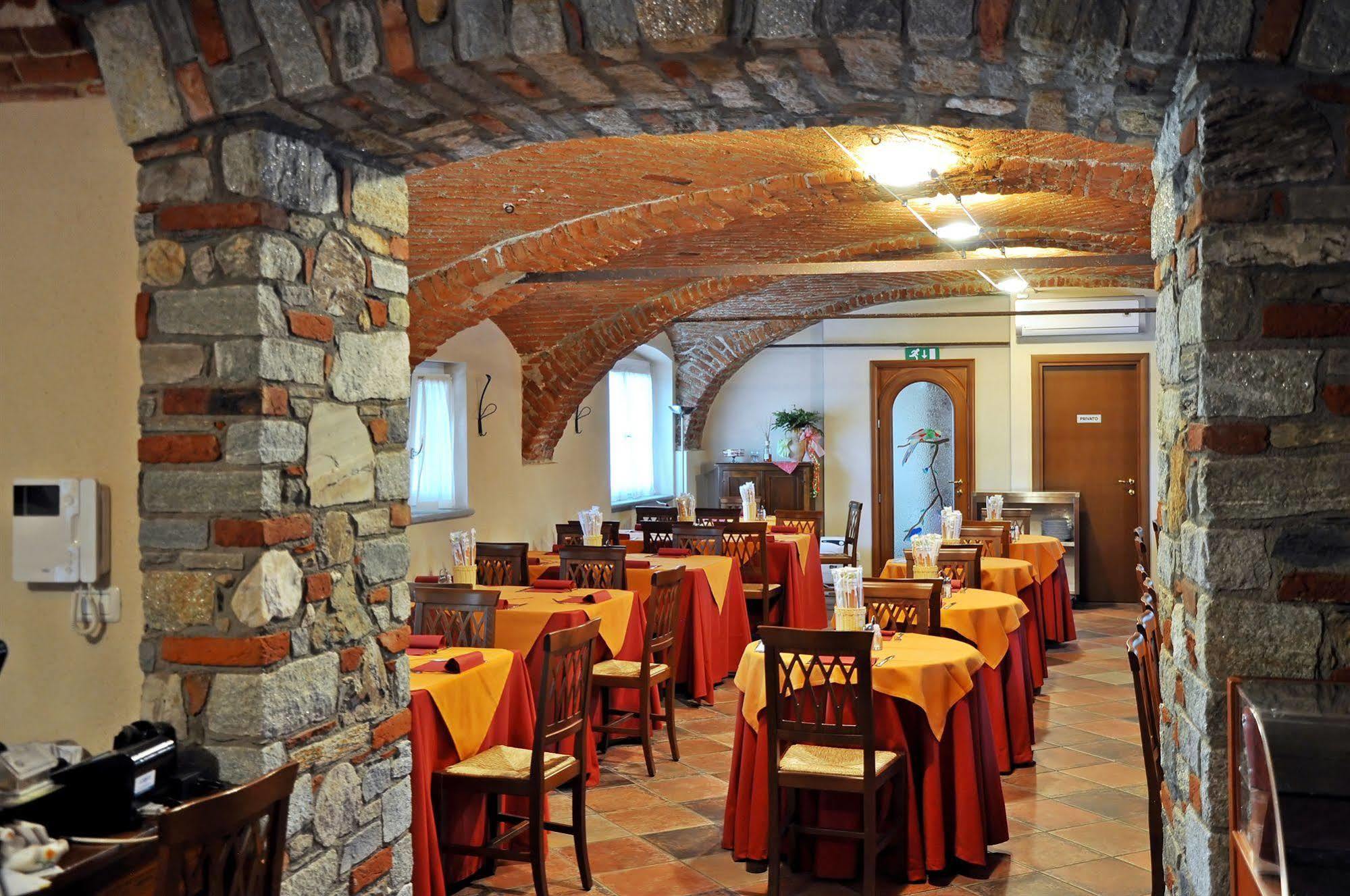Hotel Ristorante La Torretta Bianzè Exteriér fotografie