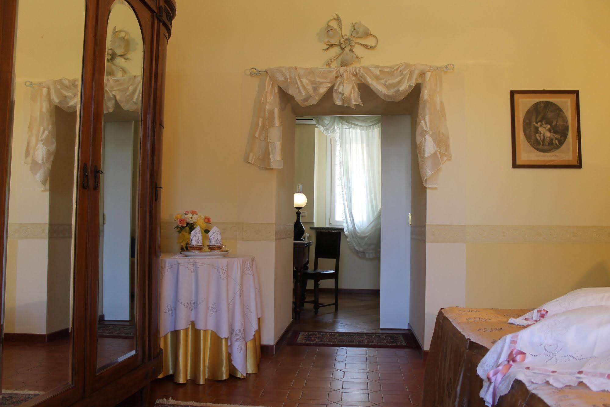 Hotel Ristorante La Torretta Bianzè Exteriér fotografie