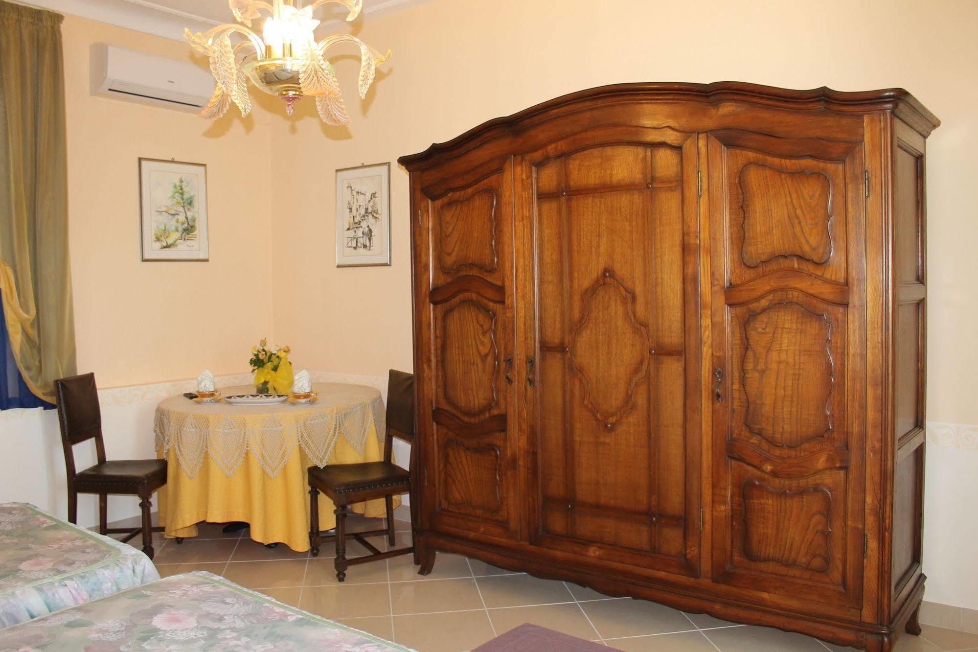 Hotel Ristorante La Torretta Bianzè Exteriér fotografie