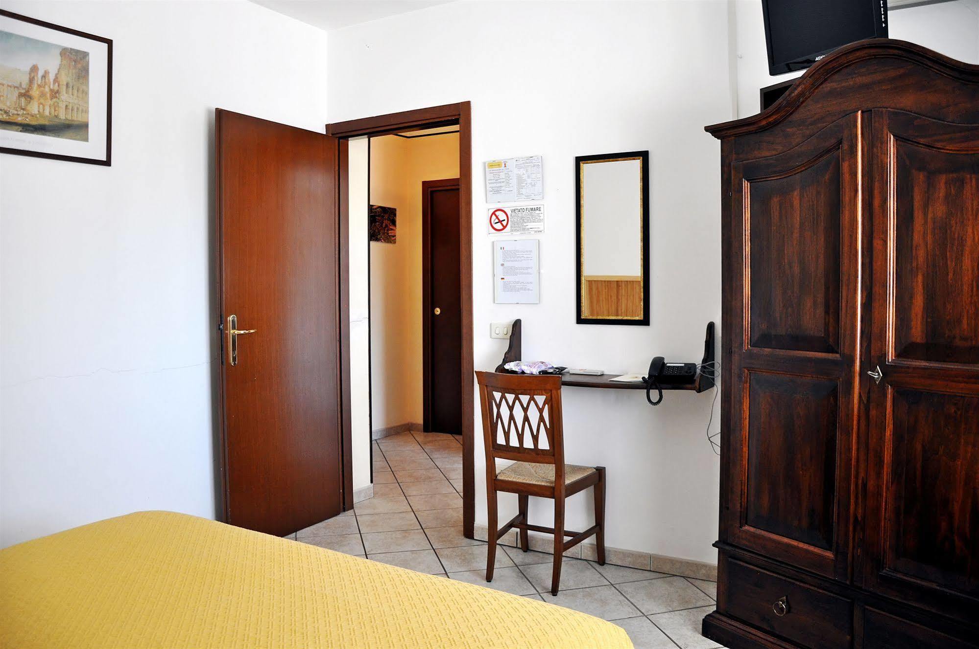 Hotel Ristorante La Torretta Bianzè Exteriér fotografie